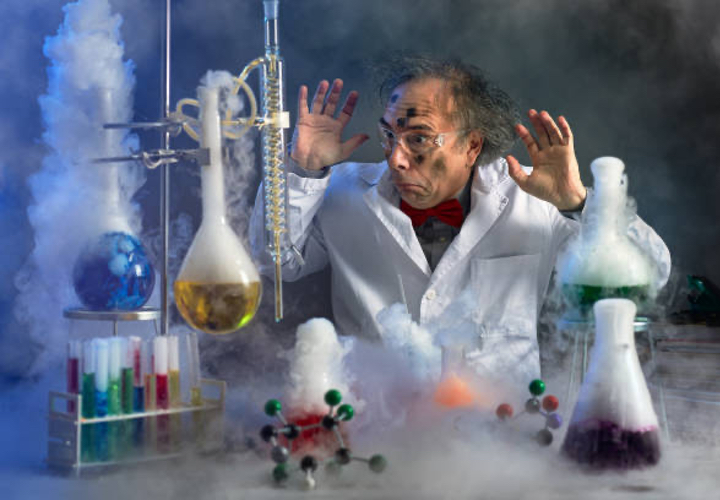 Professor Kweenieallez