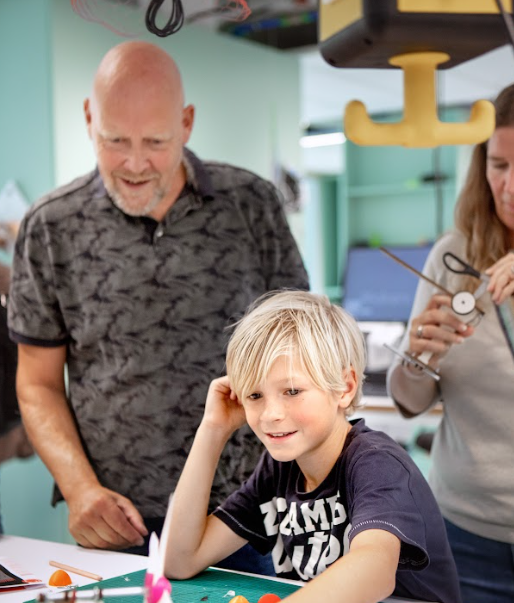 Experimenteren met kleuren en vloeistoffen