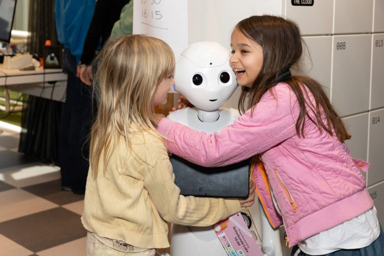 Rondleiding: Robozoo in de Makerspace