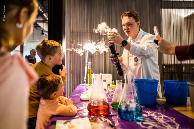 Mad Science (Openings)Show