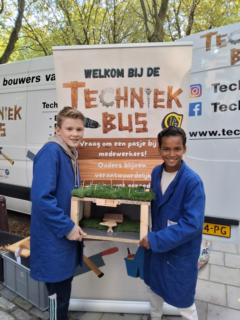 Kom het maken bij de Techniekbus