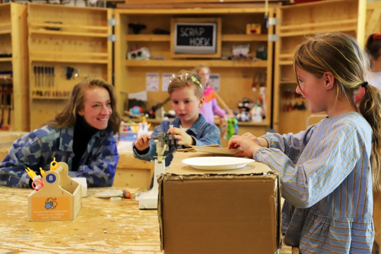 Ontdeklab: maak je eigen bellenblaas