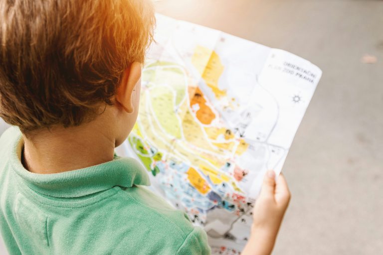 Schattenjacht door de tijd: ontdek oude kaarten