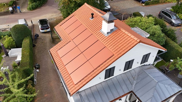 Kunnen zonnepanelen niet oranje zijn?